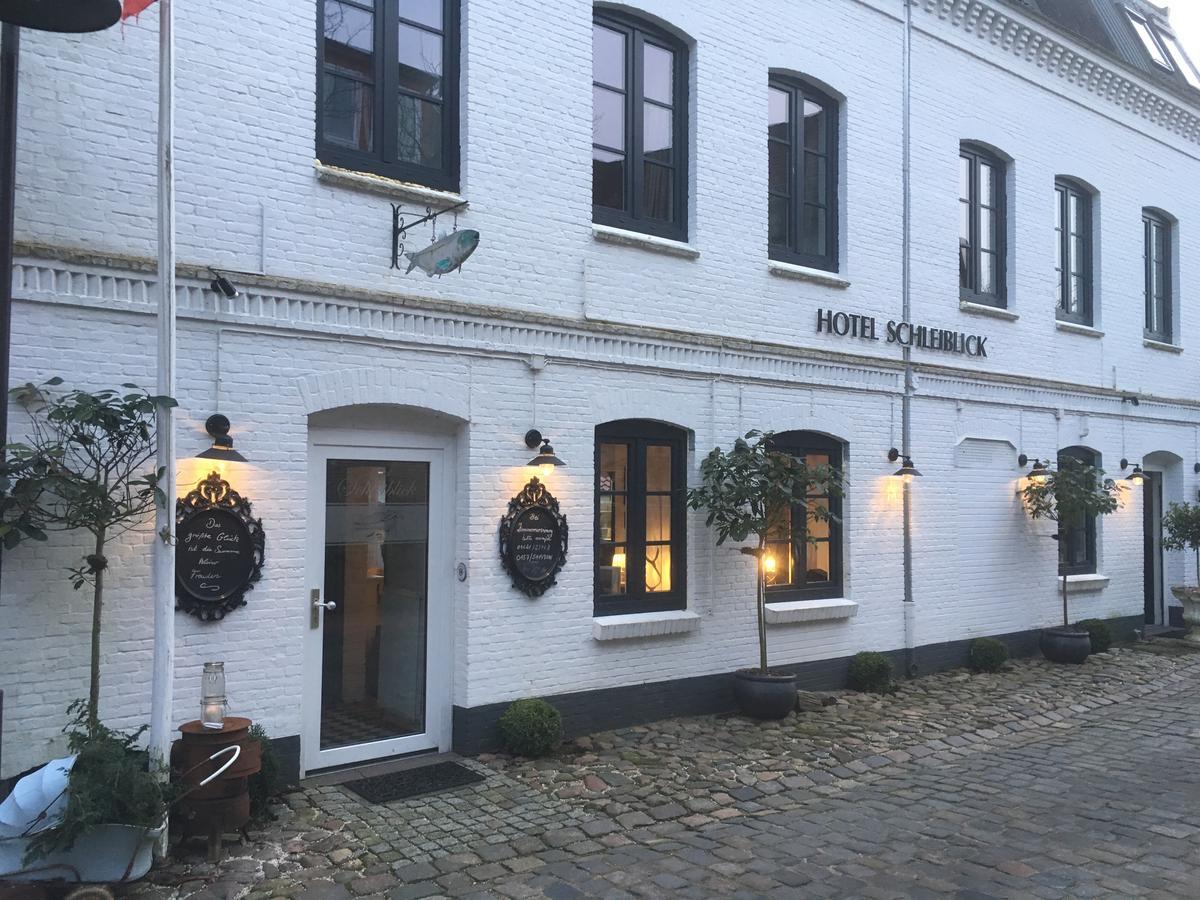 Das Kleine Hotel Schleiblick ชลีสวิก ภายนอก รูปภาพ
